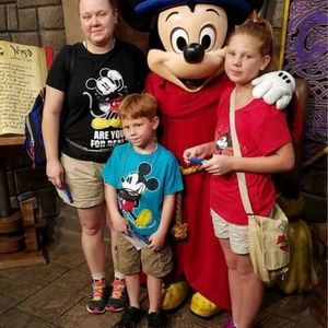 Meet your Posher, Donna